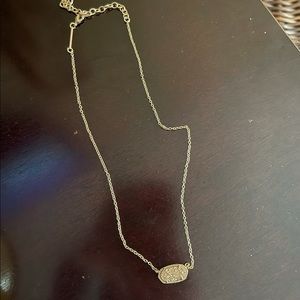 Kendra Scott pendant necklace